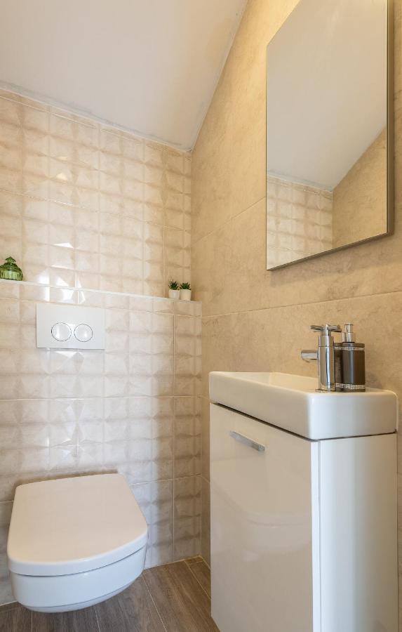 Private House Villa Velebita Razanac Bagian luar foto
