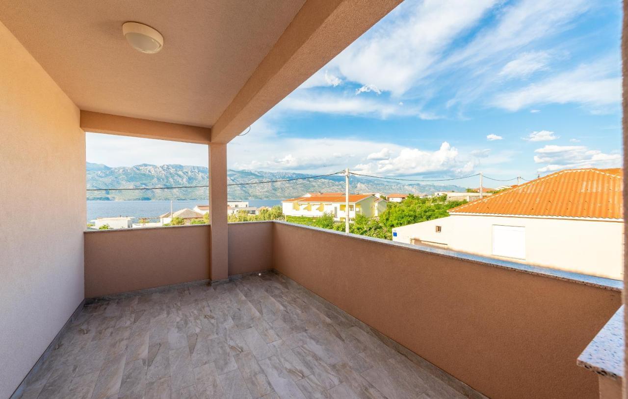 Private House Villa Velebita Razanac Bagian luar foto
